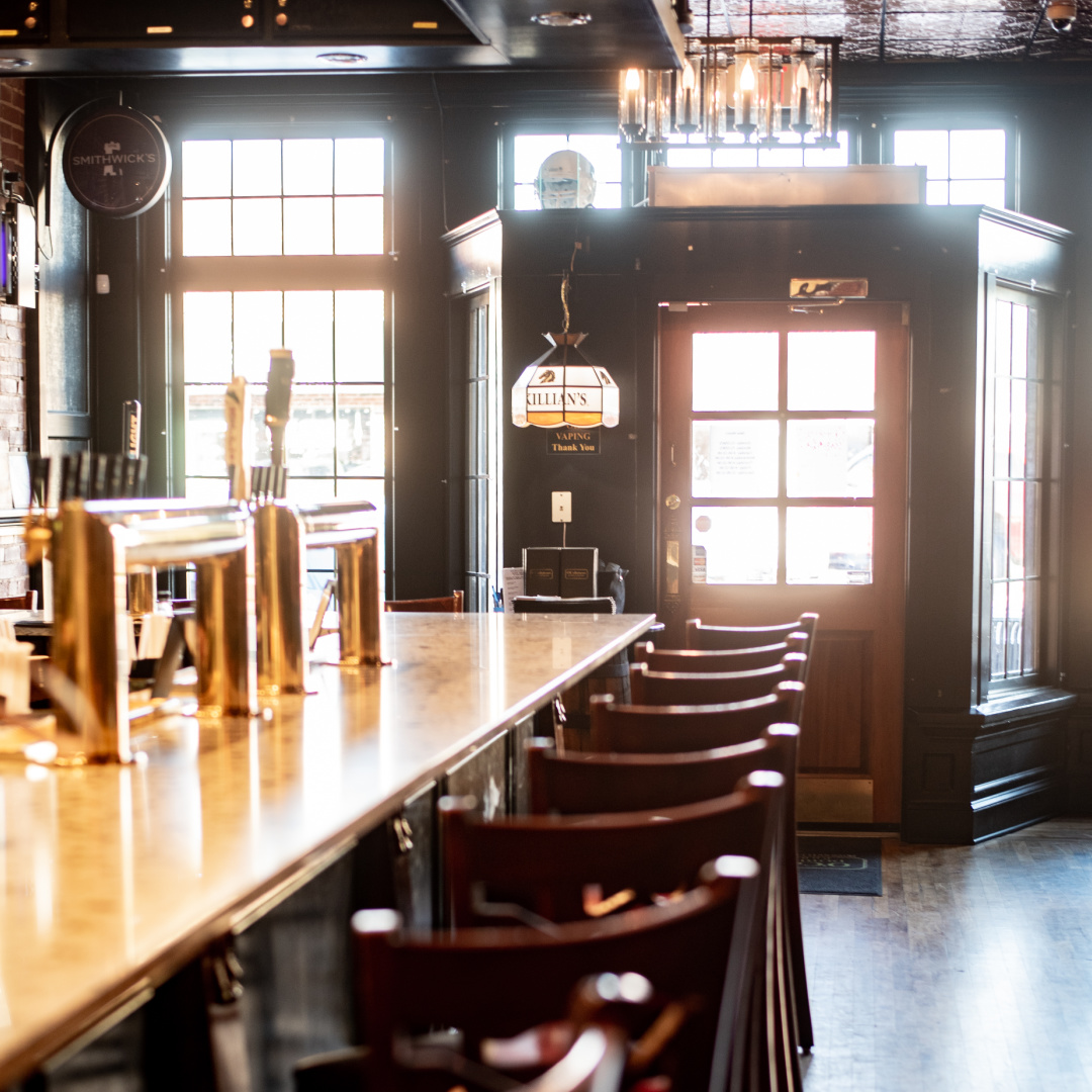 Mocksville Dining and Drinks at O'Callahan's Irish Pub - picture the elegant bar